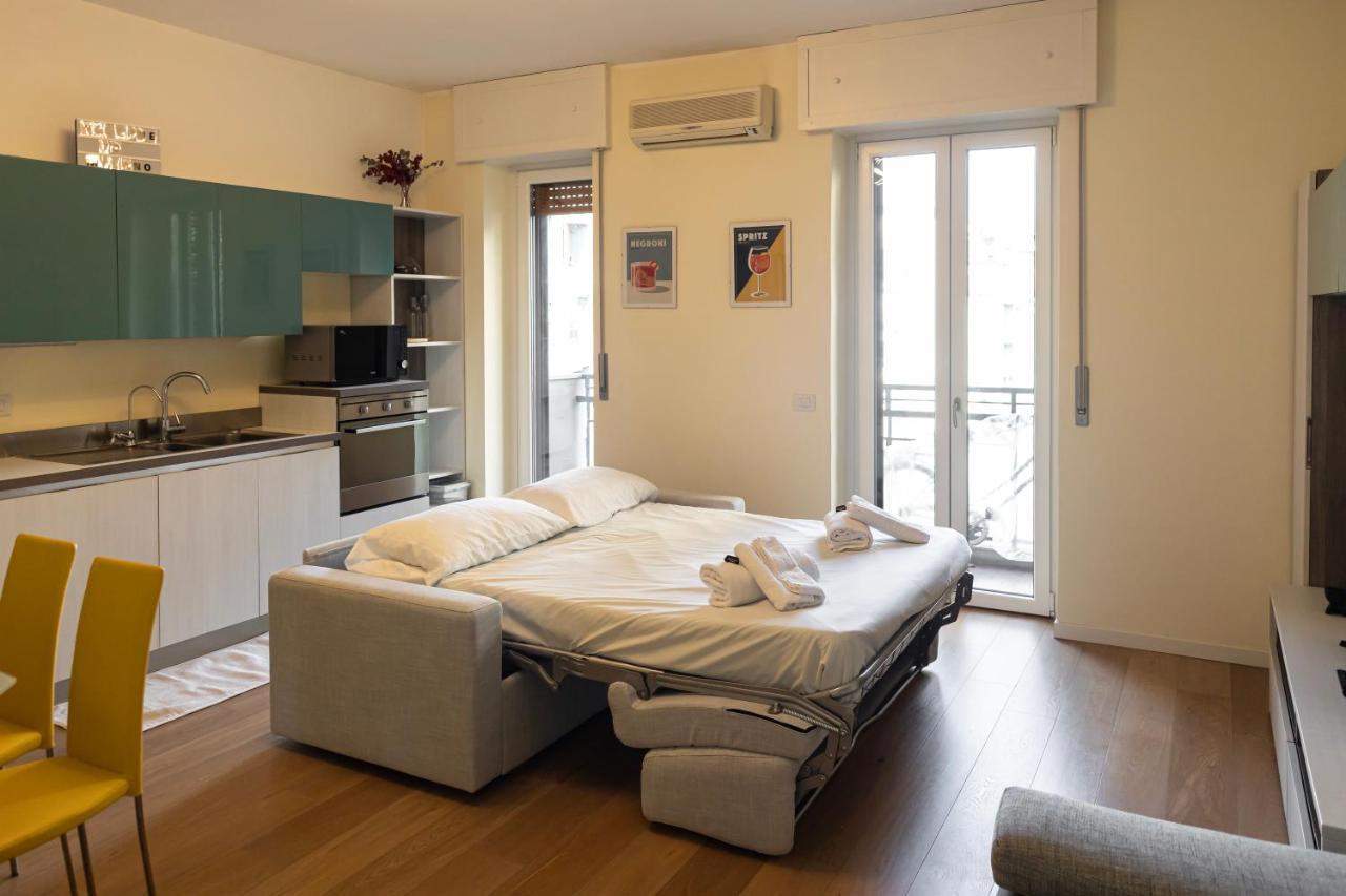 Apartamento Bilocale Moderno Ed Esclusivo Milán Exterior foto