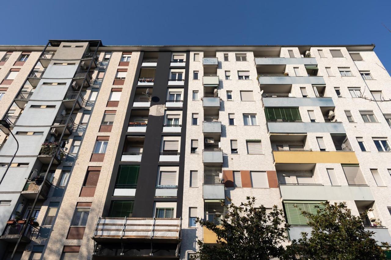 Apartamento Bilocale Moderno Ed Esclusivo Milán Exterior foto